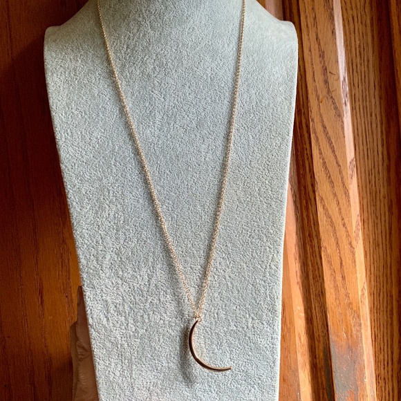 Super Cute Celestial Crescent Moon Pendant Gold Tone Necklace - 30" + - Picture 3 of 7